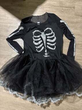 Black Skeleton Tutu Dress Size XL (14-16)
